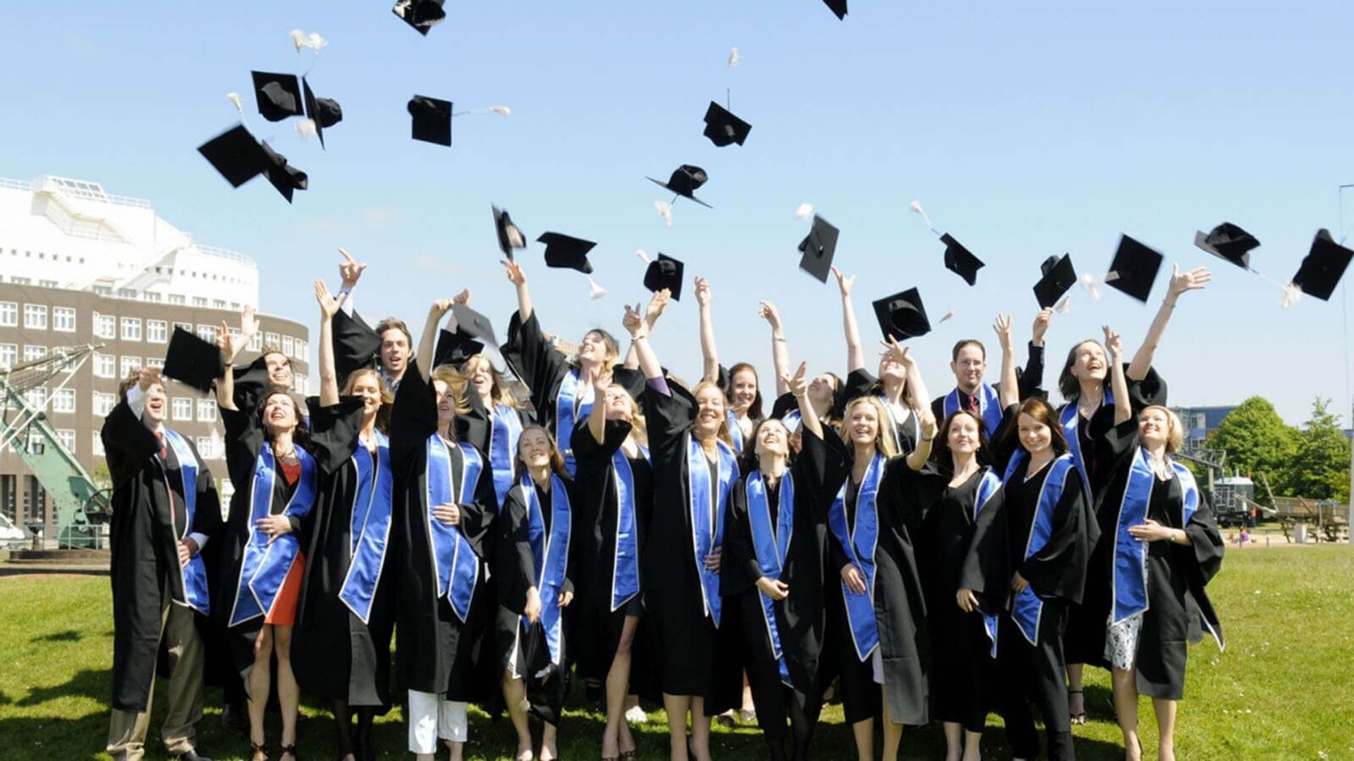 Danh sách các gói học bổng du học Úc hệ cử nhân 2020 (P2)