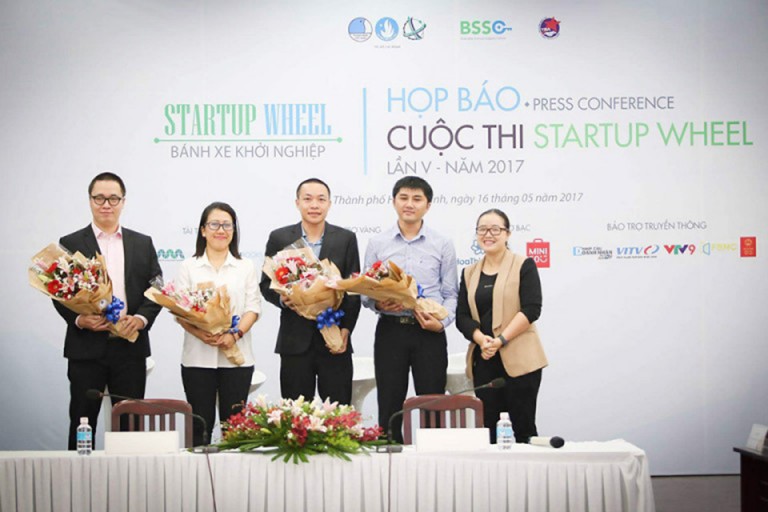 CEO Hồ Đức Hoàn của Edu2Review trong sự kiện Startup Wheel 2017 (Nguồn: Edu2Review)