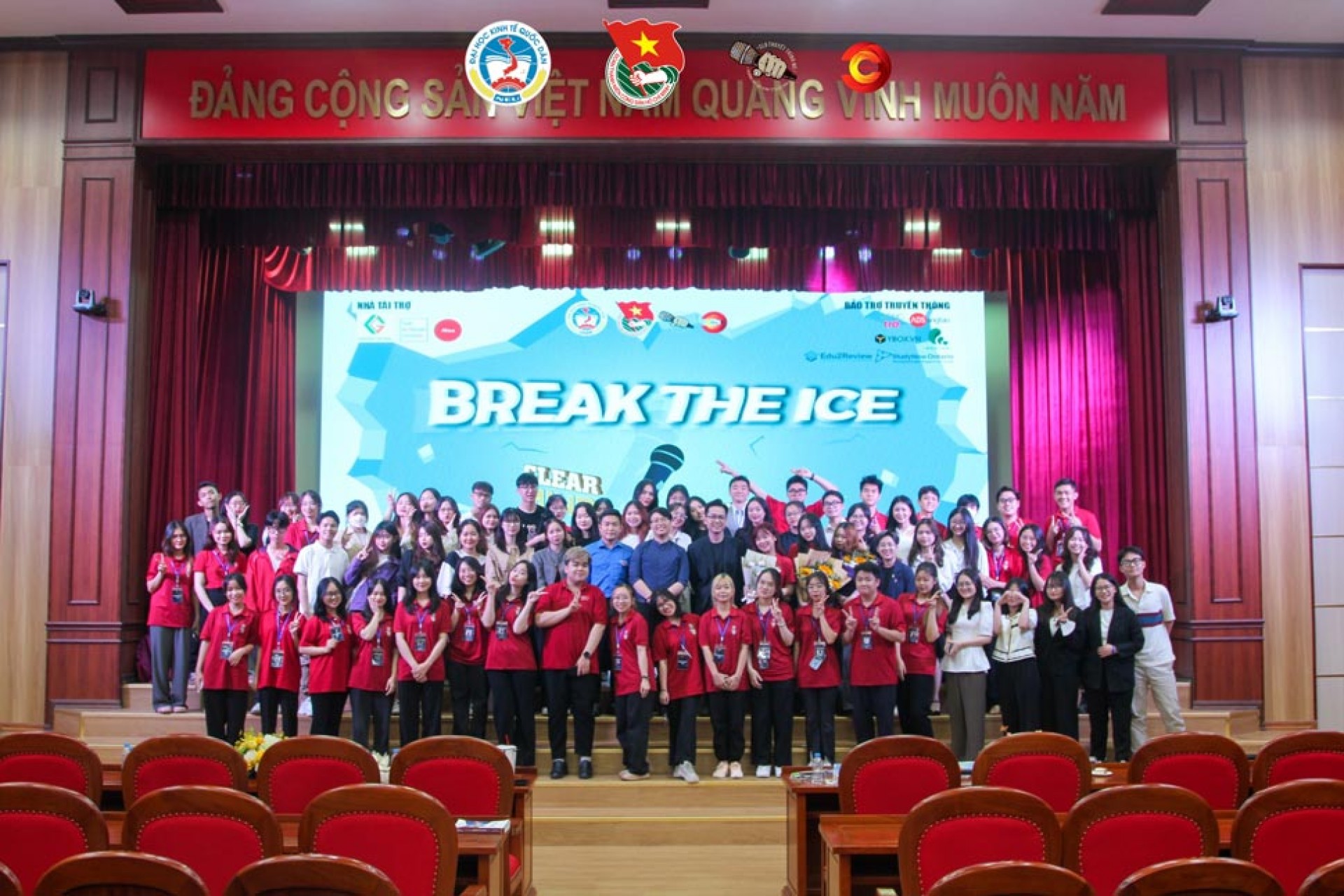Cuộc thi Hùng biện Convince Us 2023: Workshop Break The Ice 2023 Clear mind, strong voice