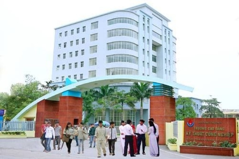 Trường Cao đẳng Kỹ thuật Công nghiệp Bắc Giang