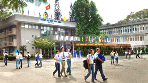 Trường Đại học Bách Khoa TP. HCM | Edu2Review