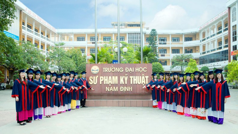  Đại Học Sư Phạm Kỹ Thuật Nam Định
