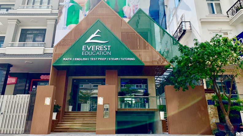 Trung tâm Everest Education