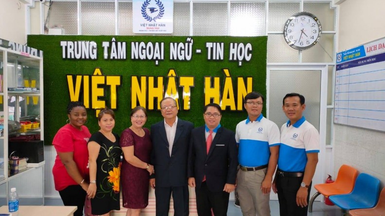 Trung tâm ngoại ngữ – tin học Việt Nhật Hàn