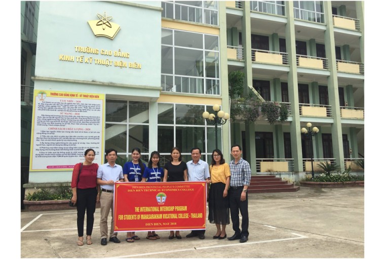 Sinh viên Trường Cao đẳng nghề Mahasarakham, Thái Lan thực hành, thực tập tại Trường Cao đẳng Kinh tế - Kỹ thuật Điện Biên