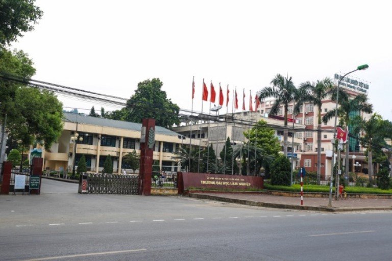Trường đại học Lâm nghiệp
