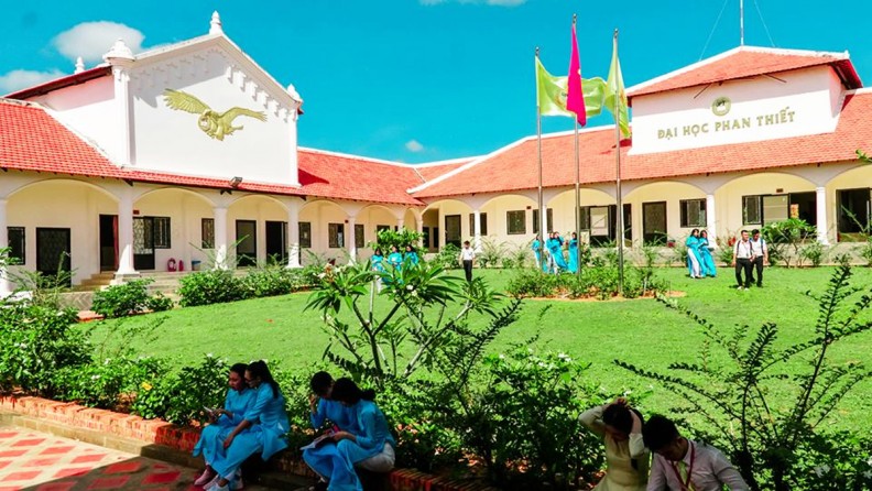 Trường Đại học Phan Thiết